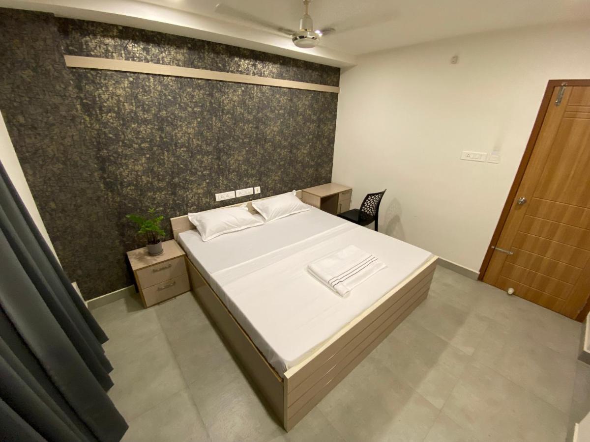 Karippals Inn Kottayam Exteriér fotografie